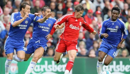 开云体育下载-皇马快速反击战术：抓住每一个反击良机，皇马快速反击视频