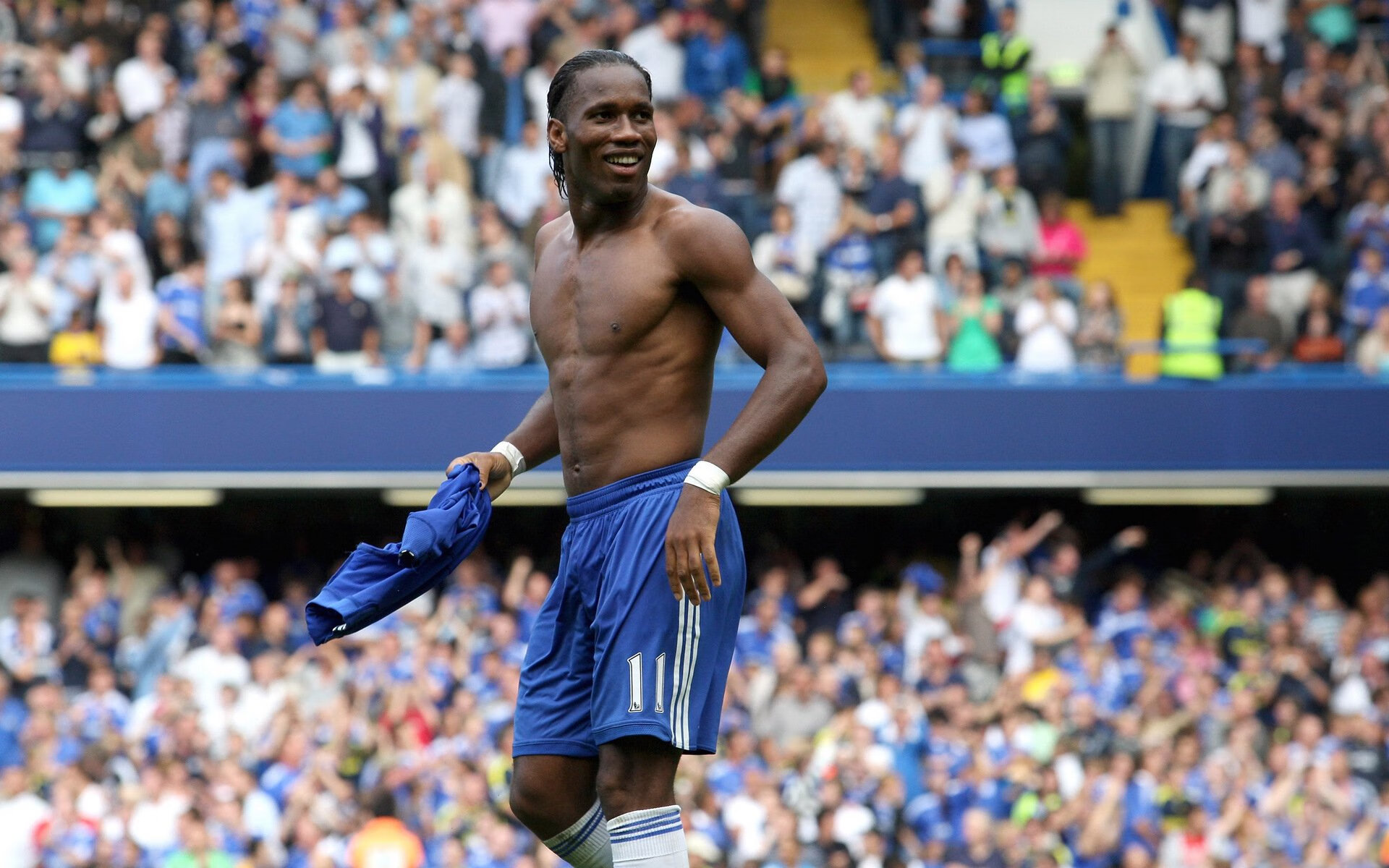 史上最激动人心“冠军决战”：全场燃爆的瞬间，冠军精彩