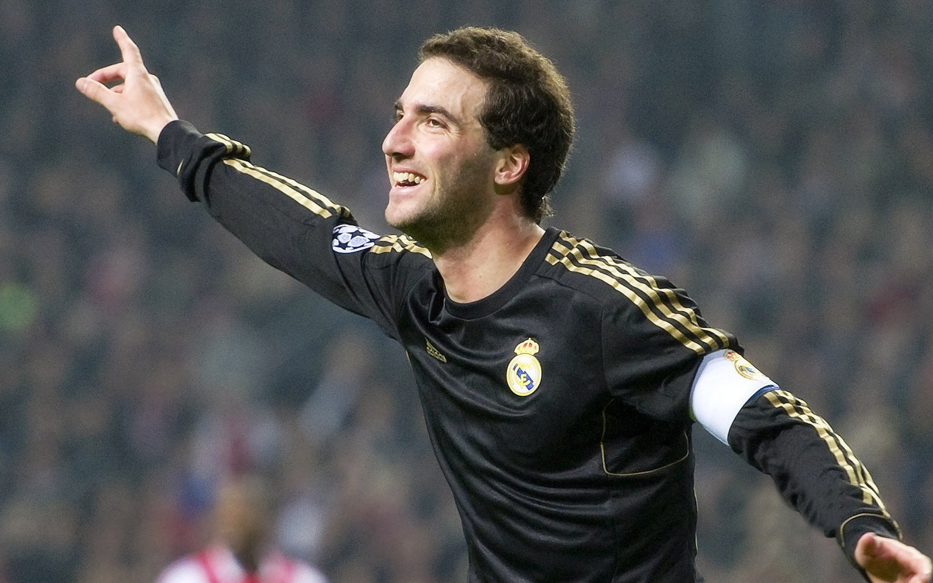 电竞与金融行业的合作共赢:投资理财,市场拓展,电竞产业与其他产业的融合