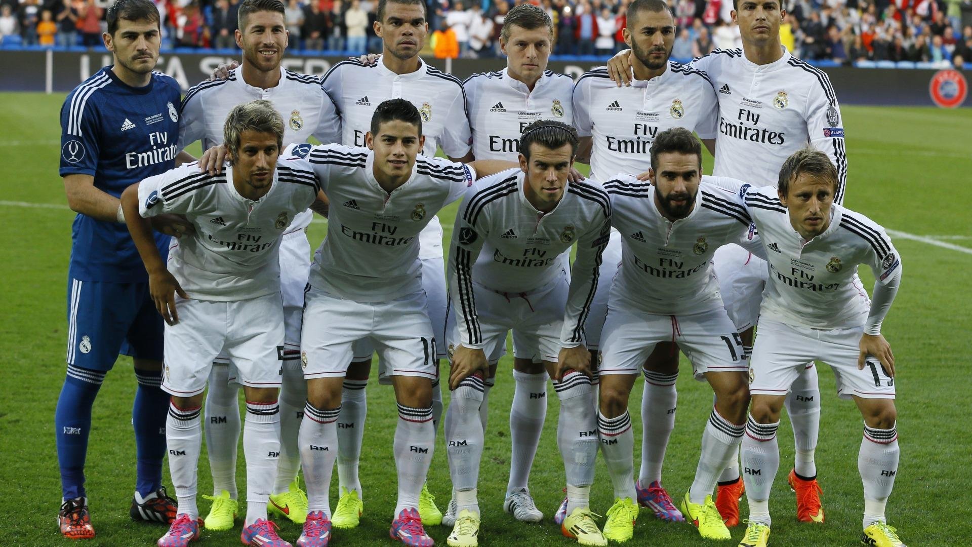 皇马快速反击战术突出，屡屡破门夺冠，皇马防守反击