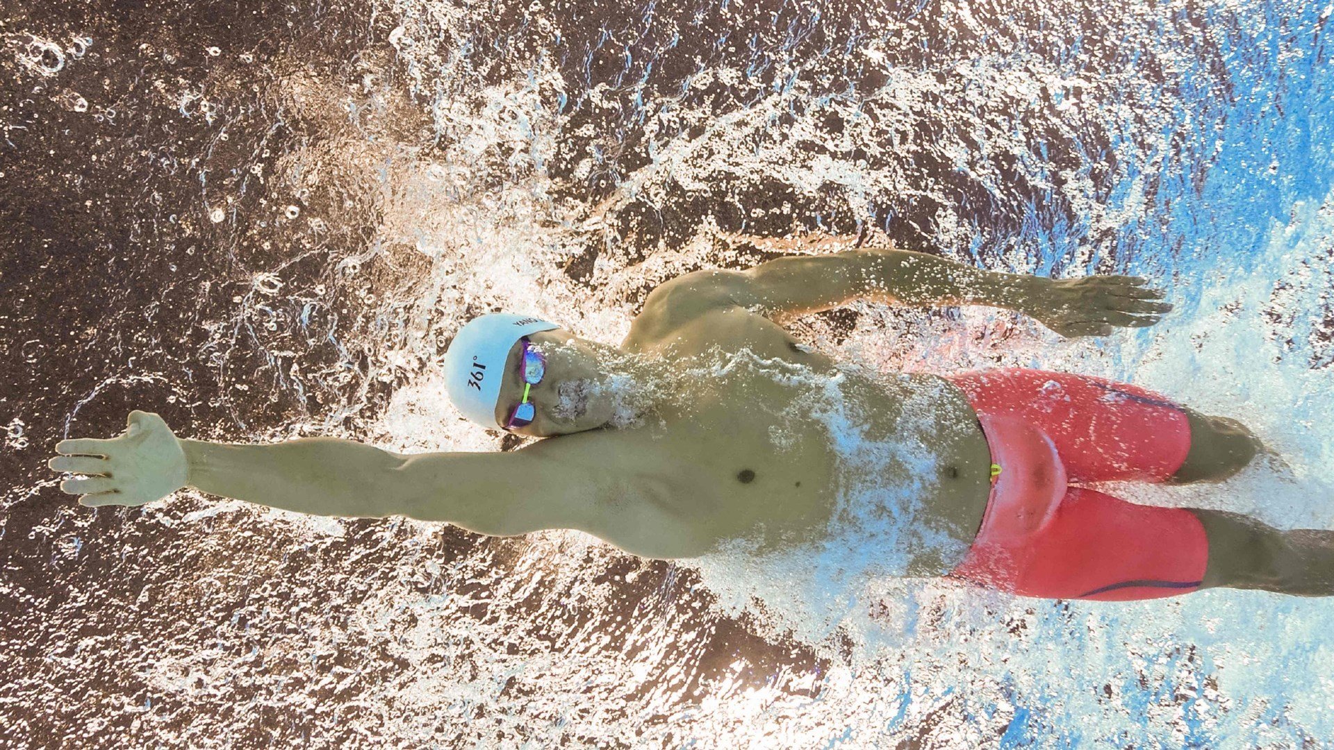 英超争冠形势扑朔迷离，阿森纳曼城你追我赶，英超联赛阿森纳